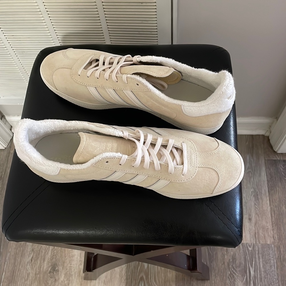 Mens Adidas shoes